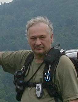 IMG_4477.JPG (22362 bytes)