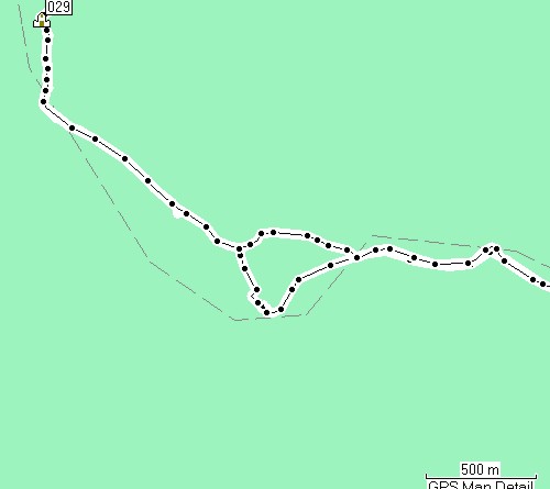 025.jpg (18467 bytes)