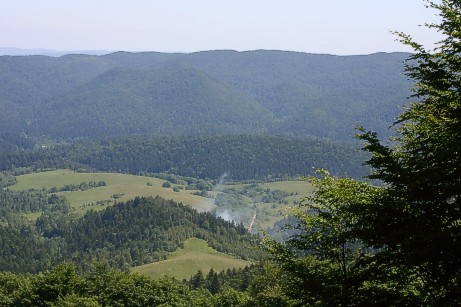 05-02.jpg (49588 bytes)