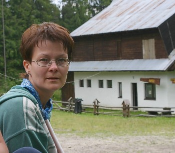 11-13.jpg (32897 bytes)